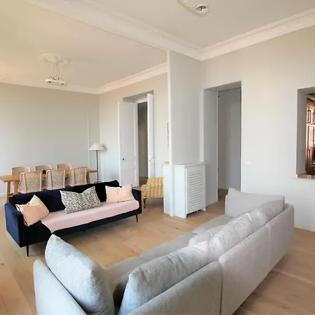 Apartment Four Bedrooms/sea View *