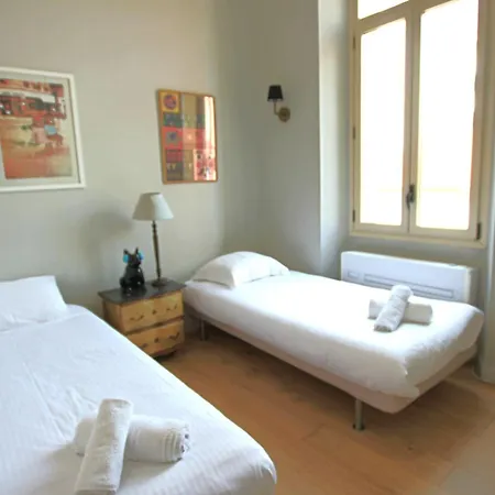 Apartment Four Bedrooms/sea View *