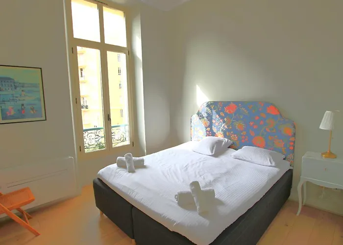 Four Bedrooms/sea View Cannes