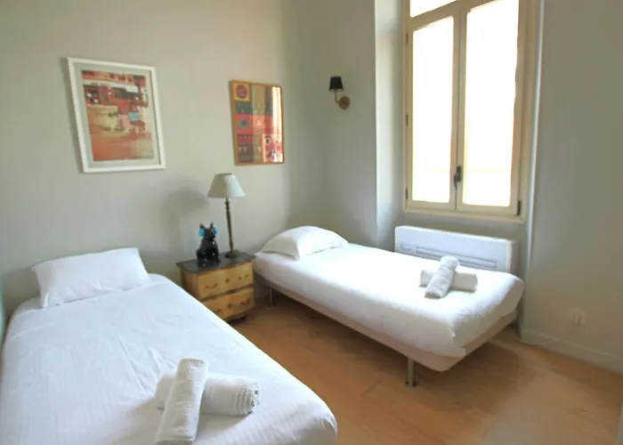 Lägenhet Four Bedrooms/sea View *