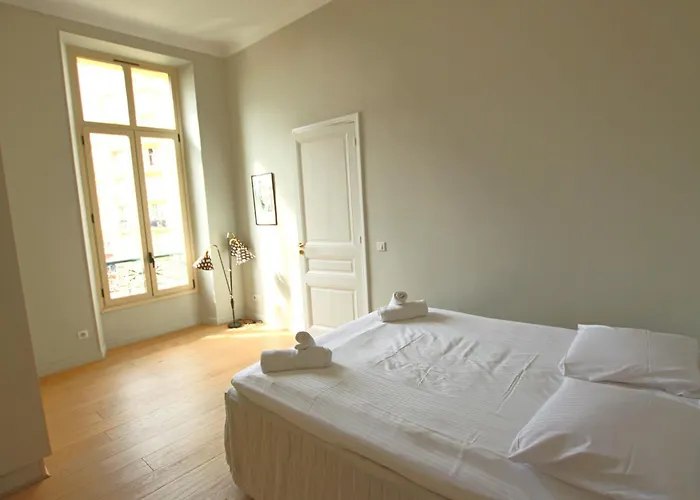 Four Bedrooms/sea View Apartman *